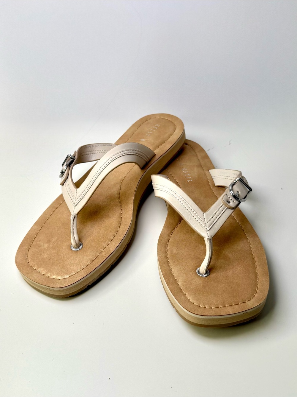 Kelly & Katie Briar Sandals Tan Cream Square Toe Silver Buckle Women's Size 10M